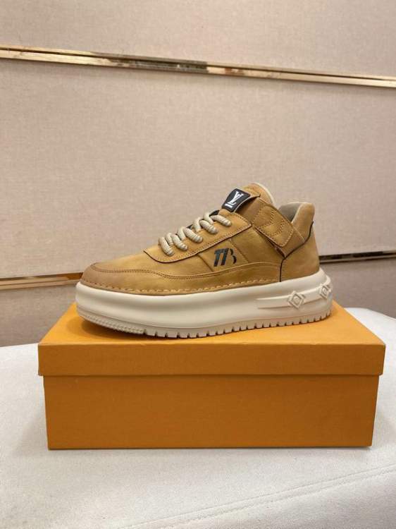 Picture of Louis Vuitton Shoes _SKULVsz38-44hnq121315818